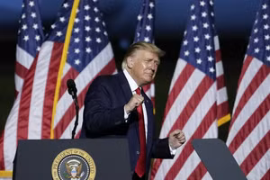 Video ông Trump nhảy theo điệu nhạc YMCA kỷ niệm 100 ngày nhậm chức