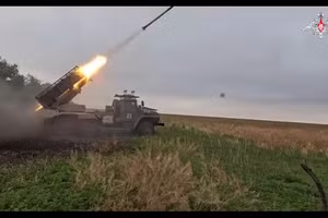 Hỏa lực hạ loạt đạn HIMARS, Neptune và 356 UAV