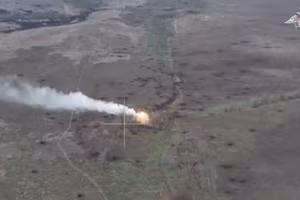 Hỏa lực tập kích kho tên lửa Flamingo và xóa sổ radar phản pháo Israel