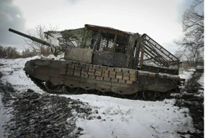 Xe tăng T-80BVM của Nga.