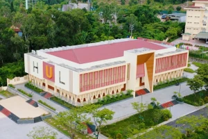 Khu hội trường B.