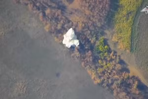 Hỏa lực tập kích đoàn tàu chở quân, sân bay quân sự, phá hủy loạt khí tài