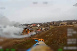 Hỏa lực dồn dập xóa sổ radar phản pháo AN/TPQ-36, hàng chục xe cơ giới