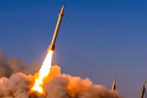 Iran tiếp tục sản xuất và nâng cấp tên lửa đạn đạo tại các cơ sở chiến lược.