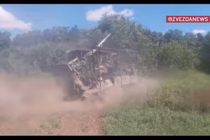 Video súng cối tự hành Tulip đánh trúng sở chỉ huy