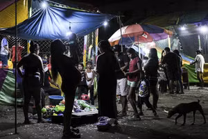 Khám phá đảo kỳ lạ giữa Amazon nơi người dân qua lại 3 nước mỗi ngày