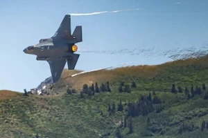 Điểm danh những tiêm kích sở hữu động cơ mạnh nhất thế giới