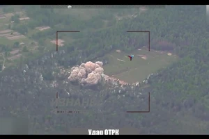 Phá hủy xưởng sản xuất UAV và loạt kho đạn dược, tấn công sân bay quân sự