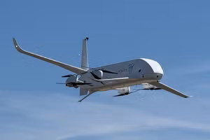 Startup trình diễn drone bay xa gần 1.000km chở hàng tự động cho không quân