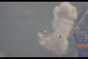 Tên lửa Iskander xuất kích, xóa sổ tăng Leopard, bắn rụng Su-27 và 192 UAV