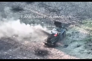 Tập kích sân bay quân sự, phá hủy loạt radar phòng thủ, xóa sổ kho vũ khí