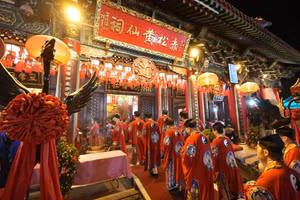 Hong Kong rộn ràng đón Tết Nguyên đán với nghi lễ và ước nguyện