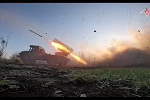 Hỏa lực xóa sổ 13 xe tăng, 58 kho đạn, bắn rơi Su-27 và 1.306 UAV