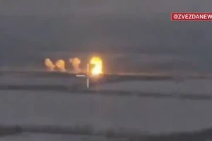 Video pháo phản lực TOS-1A Solntsepek tấn công đối phương ở Donetsk