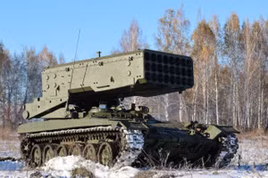Hệ thống súng phun lửa hạng nặng TOS-1A Solntsepyok. Ảnh: Rostec