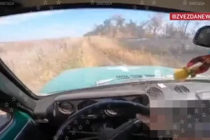 Drone FPV lao trúng xe chở binh sĩ ở Nam Donetsk