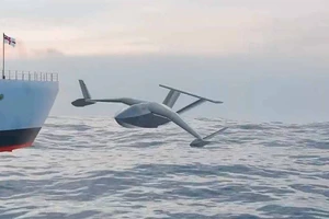Drone lướt biển đầu tiên thế giới âm thầm hạ mục tiêu ở tốc độ 200 km/h