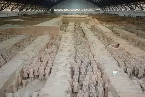 Hình ảnh đội quân đất nung được khai quật.