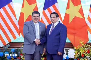 Thủ tướng Phạm Minh Chính hội kiến Chủ tịch Hạ viện Malaysia