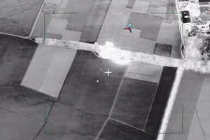Khoảnh khắc Iskander-M xóa sổ hoàn toàn điểm phóng gồm 25 UAV