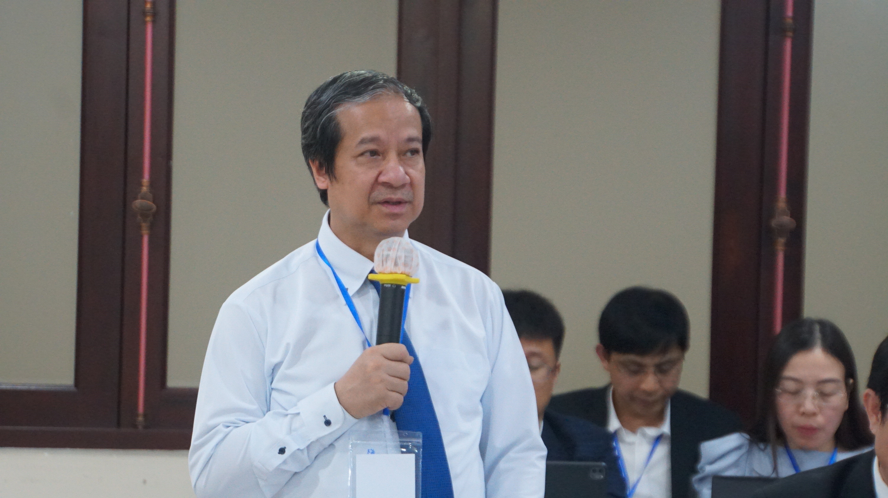 Bộ trưởng Bộ GD&amp;ĐT Nguyễn Kim Sơn phát biểu tại buổi làm việc. Ảnh: Mạnh Tùng