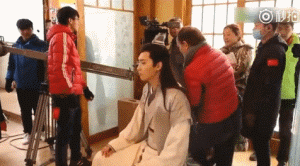 Sự thật khó tin đằng sau những cảnh hôn mùi mẫn trong phim Hoa - Hàn-5