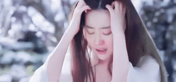 Triệu Lệ Dĩnh, Dương Tử và những mỹ nhân đóng cảnh khóc đẹp nhất phim cổ trang-4