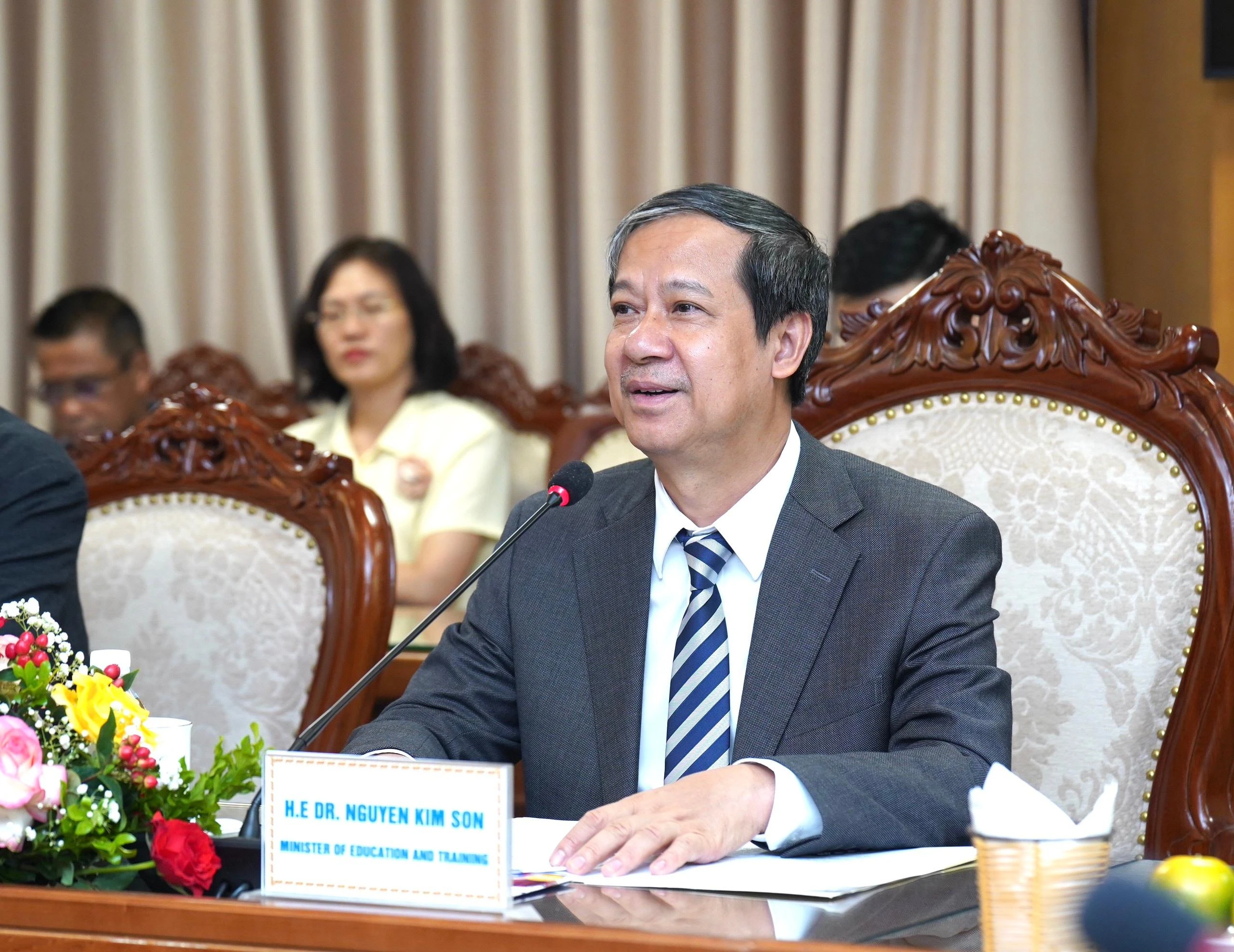 ky niem chuong32.jpg