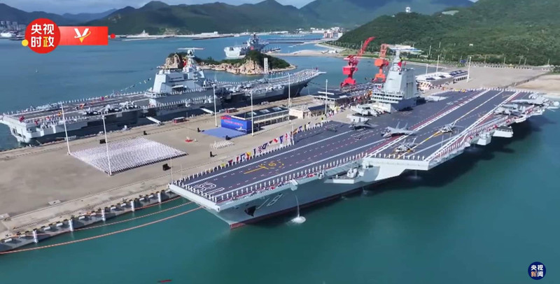 Theo Đài Truyền hình Trung ương Trung Quốc CCTV, Chủ tịch Tập Cận Bình đã tham dự sự kiện này, cho thấy sự quan tâm đặc biệt của Bắc Kinh đối với sự kiện mang tính lịch sử của hải quân. fujian-comm.jpg