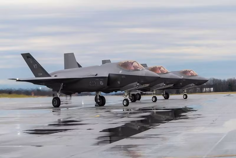 f-35-ap.jpg