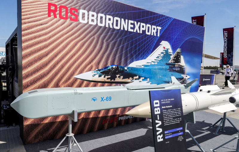 Độ cao bay so với mặt đất của tên lửa Kh-69 không được vượt quá 20 mét. Đặc điểm này, cùng với hình dạng đặc biệt khó phát hiện, làm giảm đáng kể khả năng bị đối phương nhận diện và đánh chặn. a1.jpg