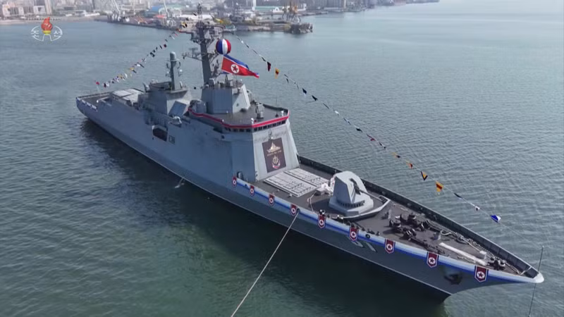 kctv-apr26-2025-kju-warship-destroyer-launch-ceremony-choe-hyon-class-nampho-21-aerial-naval-gun-127mm-sailing.jpg