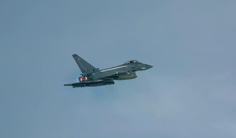 eaw-140-20250417-0027-typhoon-q-take-off-photos-0033-scaled.jpg