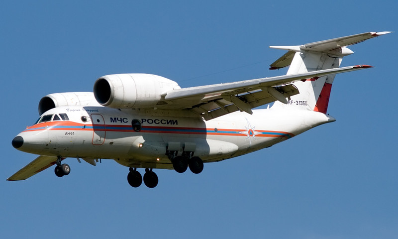 emercom-of-russia-antonov-an-74-rf-31350-on-final-approach-at-ramenskoye-airport.jpg