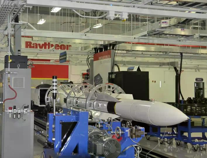 sm6-raytheon.jpg