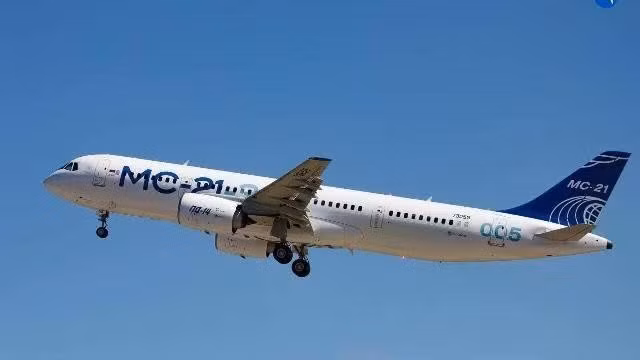 Nhu cầu lớn của Nga đối với máy bay MS-21-310 là động lực chính thúc đẩy phải sớm hoàn thành dự án, bởi những chiếc Boeing và Airbus ngày càng kém an toàn do thiếu phụ tùng cần thiết. image-1.jpg