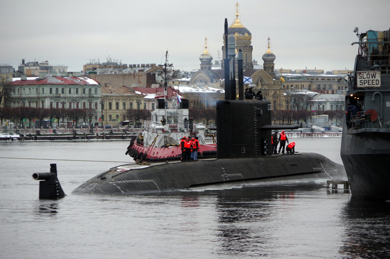 russias-2nd-lada-class-submarine-kronstadt-starts-sea-trials.jpg
