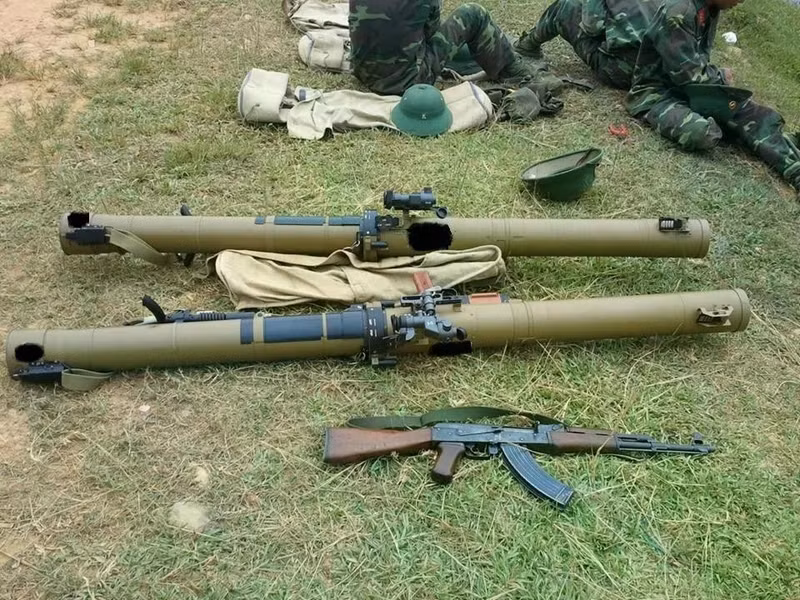 Công ty xuất nhập khẩu vũ khí Nga Rosoboronexport đã đưa tin như sau: "Dựa trên kinh nghiệm chiến đấu, các nhà thiết kế đã giảm trọng lượng của súng phóng lựu chống tăng xuống một phần ba". remember-the-rpg-29-pepperidge-farm-remembers-vietnamese-v0-z02gn4pzrjva1.jpg