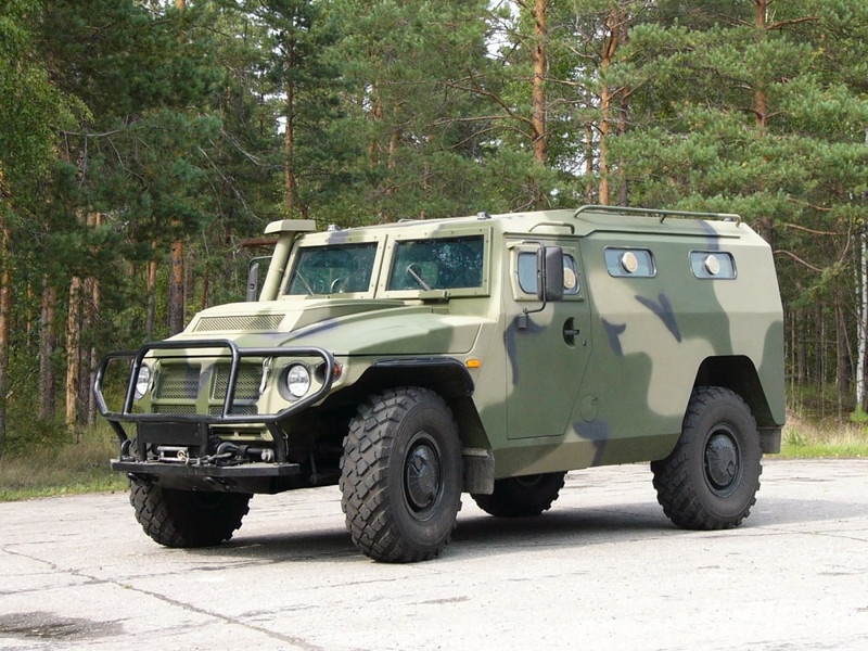 tigr-russian-apc-edm-july-10-2012.jpg