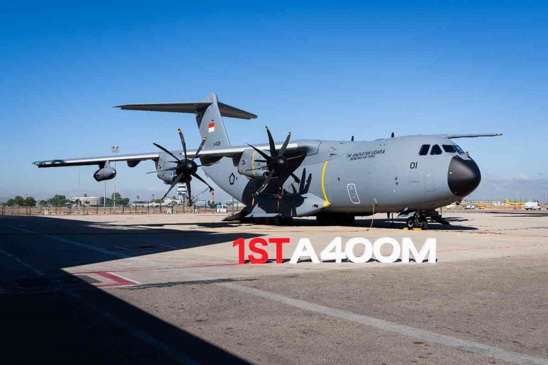 A400M hiện đang phải chịu sự cạnh tranh rất lớn từ chiếc C-390 của Brazil, khi phương tiện này đã có thêm nhiều phiên bản đặc biệt, rất được khách hàng ưa chuộng. 30081.jpg
