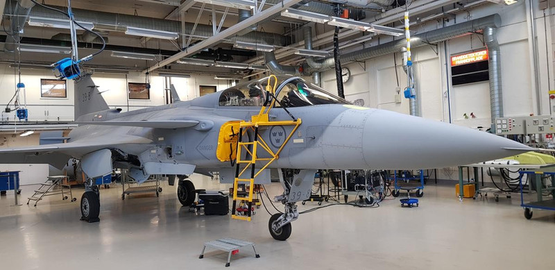gripen-e-39-8-c-beth-stevenson.jpg