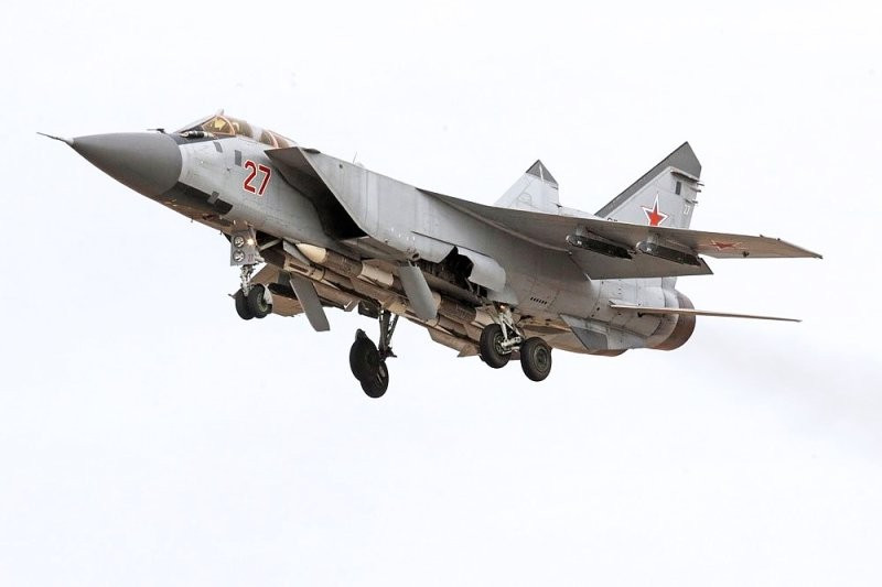 1kjdyysq-52b.jpg
