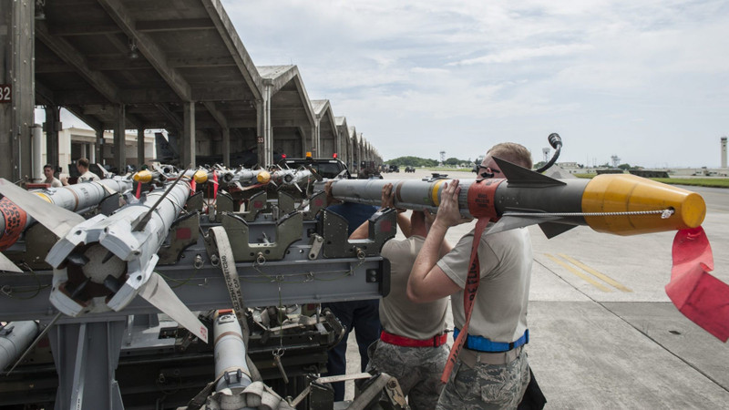 Theo ông Pistorius, Đức đã tăng cường đáng kể năng lực phòng không của Ukraine, đặc biệt là bằng việc chuyển giao hai hệ thống tên lửa đánh chặn Patriot, theo thỏa thuận đạt được hồi tháng 8. screenshot-1-18.jpg