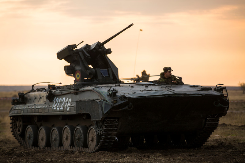 romanian-mli-84m-during-exercise-platinum-lynx.jpg