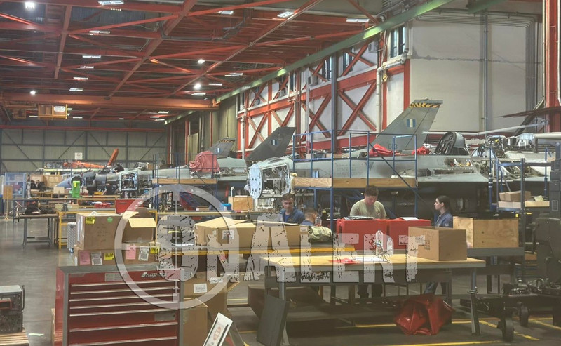 Một chương trình quy mô lớn nhằm nâng cấp máy bay F-16 lên tiêu chuẩn Block 72 đang được tiến hành tại Tanagra, Hy Lạp. f-16-viper-4.jpg