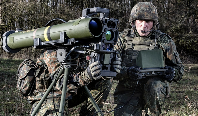 Tuy nhiên trong các cuộc thử nghiệm vào tháng 7 năm 2024, đã phát hiện ra rằng hơn một nửa số tên lửa và bệ phóng nhận được không hoạt động đúng cách. Về mặt chính thức, vấn đề này đã được giải quyết vào tháng 5 năm 2025. image.png