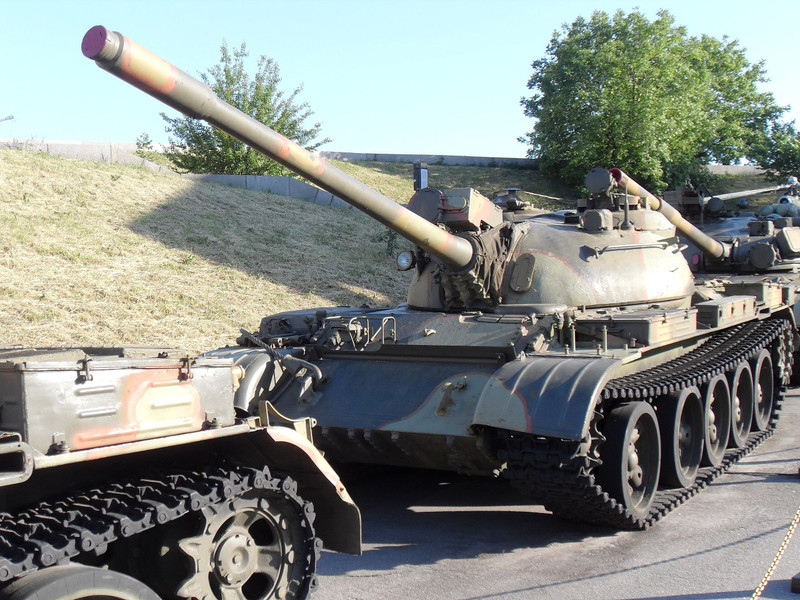 medium-soviet-tank-t55-kiev-ukraine.jpg