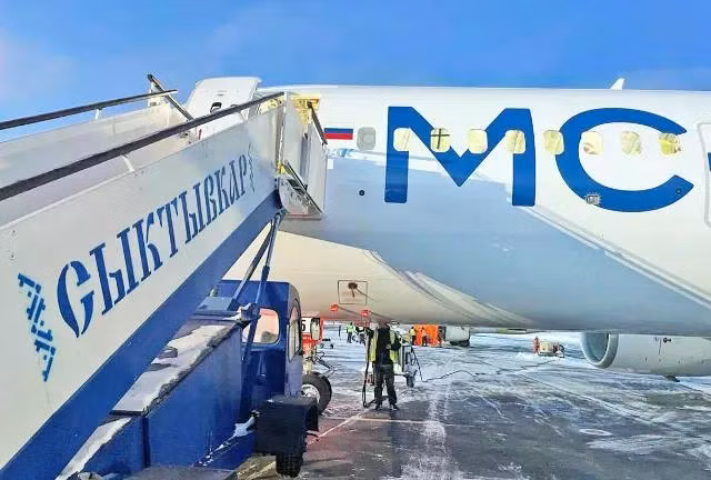 Máy bay MS-21-310, số hiệu đuôi 73055, đã hoàn thành đầy đủ một chương trình bay bận rộn tại các vùng Bắc Cực lạnh giá của nước Nga. ms-21-02-2026-001t.jpg