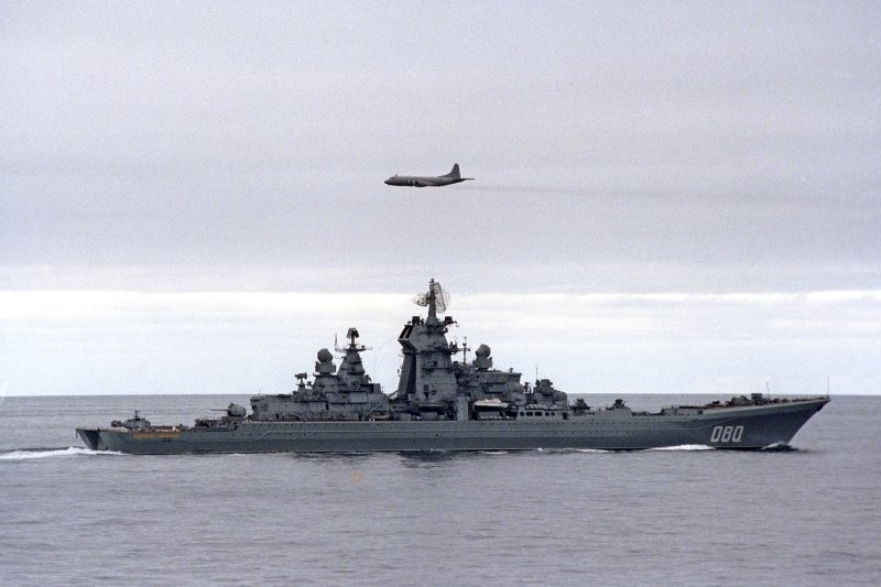 ria-829519hr-c3f.jpg
