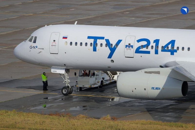 Việc sản xuất máy bay thân hẹp tầm xa Tu-214 đã bắt đầu ở Nga. Ông Yuri Slyusar, người đứng đầu Tập đoàn Chế tạo Máy bay Thống nhất (UAC), đã thông báo điều này với hãng thông tấn TASS bên lề Diễn đàn và Triển lãm Đặt hàng Nhà nước. image-1.jpg